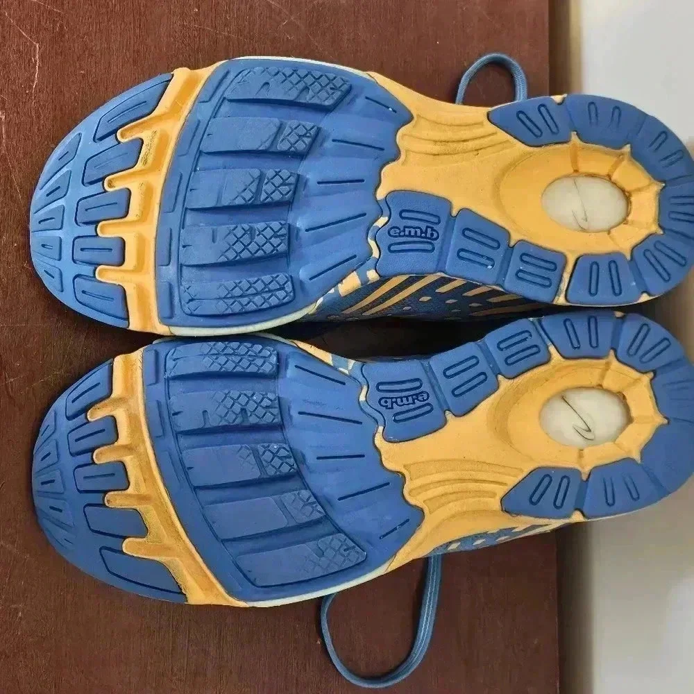 NEWTON Kismet 8 Ladies Running Sneakers | Light Blue, Arctic, Orange | Size 10